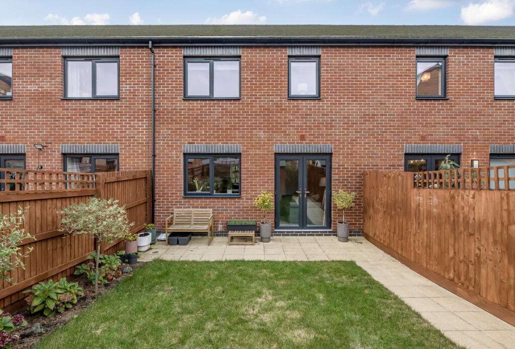 1374658-20-690395...