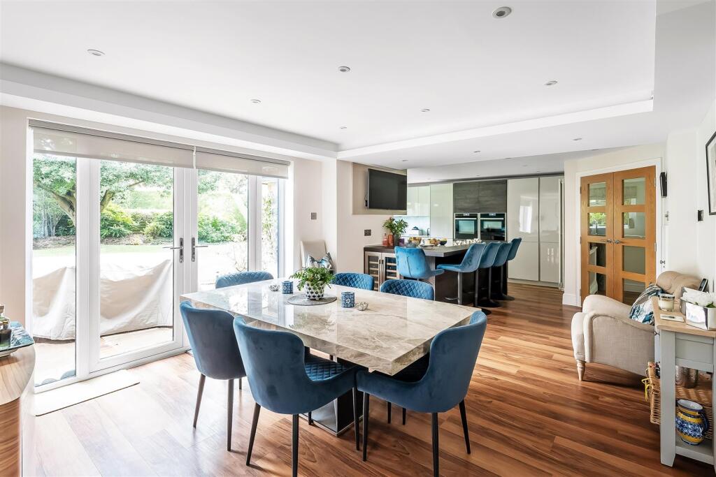 Kitchen/Dining Room.jpg