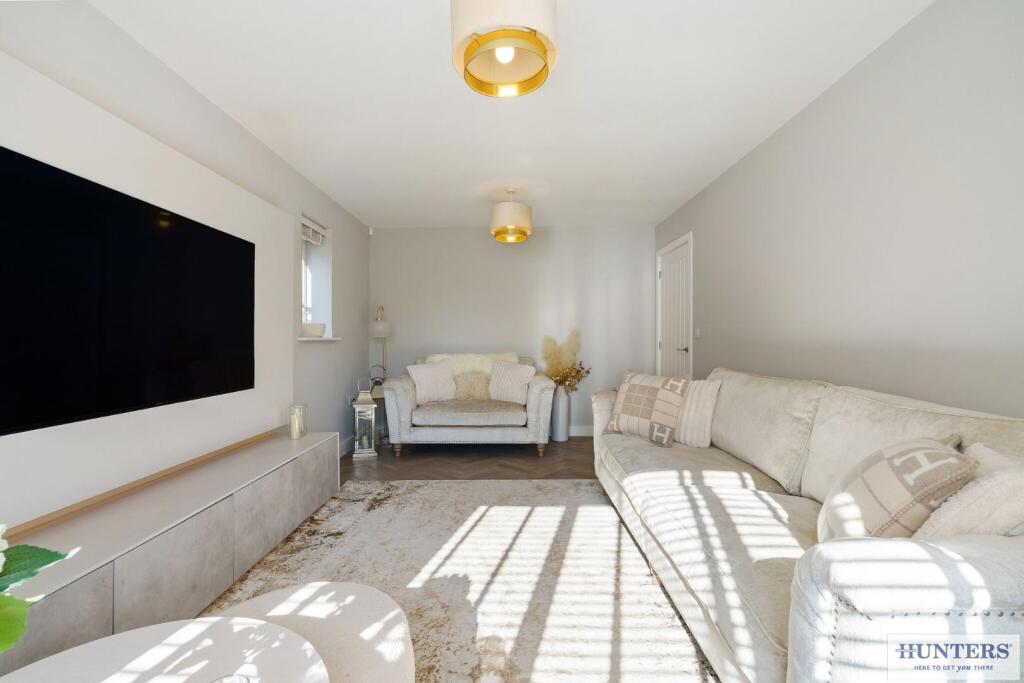 91839_4-Ings-Grove-Guiseley-Leeds  (2) - Copy_low.