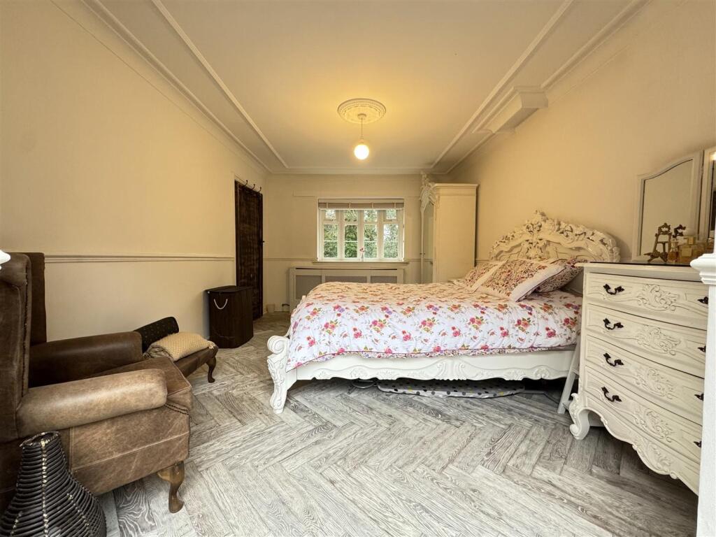 IMG_5274 (Large).JPG