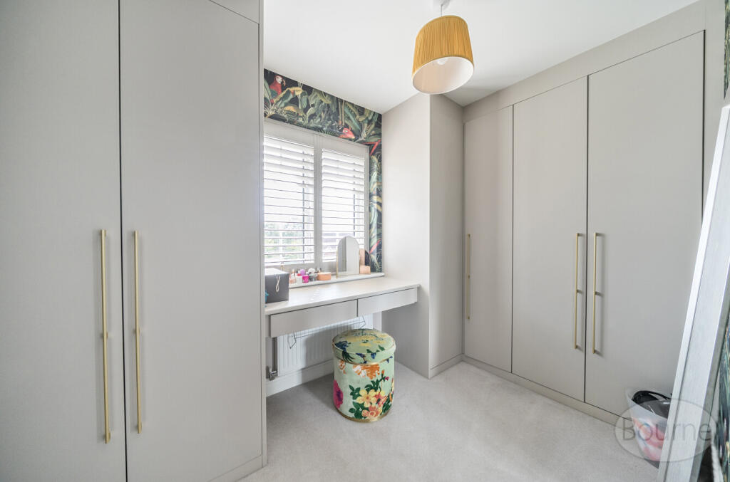 62ac301d-79f9-40f...