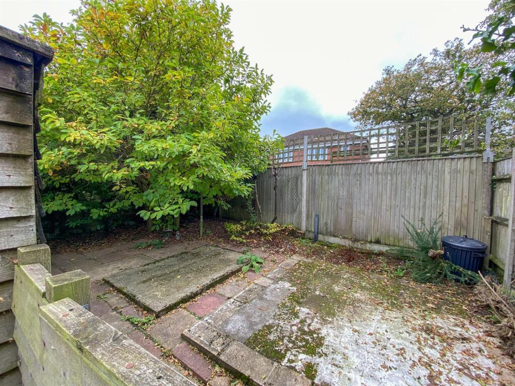 Rear Garden 2.jpg