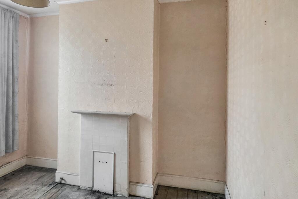 43 Rothschild Road, Chiswick, London, W4 5HT
