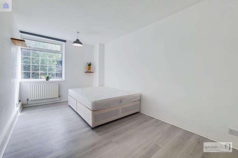 Bedroom (2)