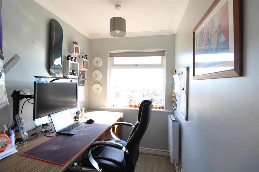 office2.JPG