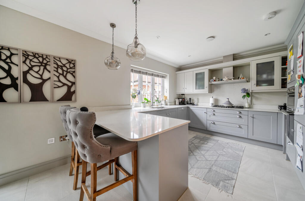 1385312-8-6928642...