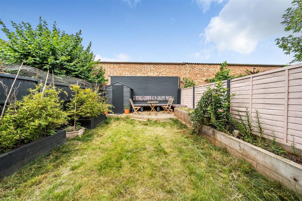 Garden (2).jpg