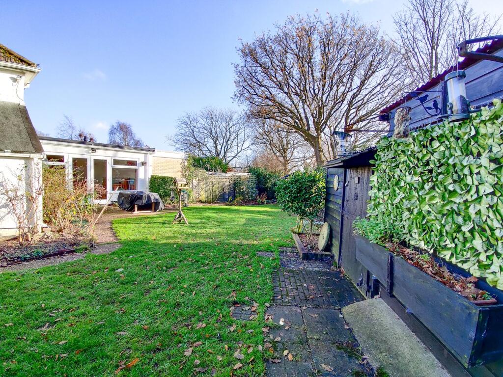 Chapel Lane, Sway, Lymington, SO41