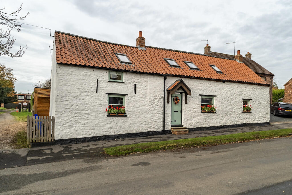 Goodmanham Road, Goodmanham