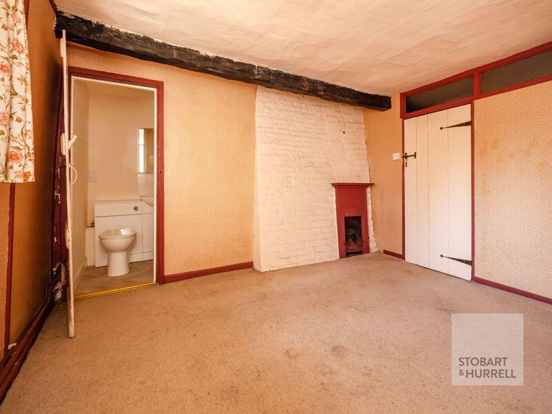 Bedroom With En-Suite