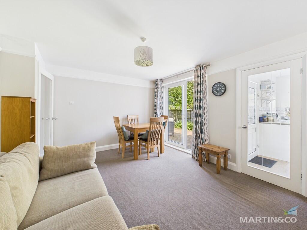 CAM03111G0-PR0305...