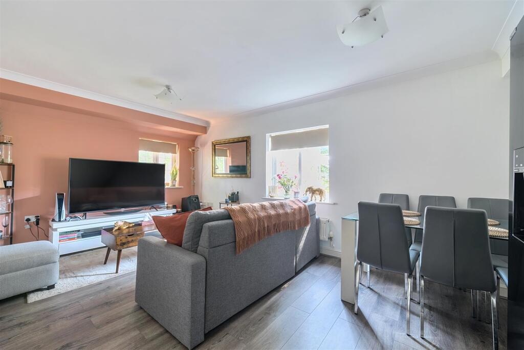1298673-12-683dcb8bd5fd7.jpg