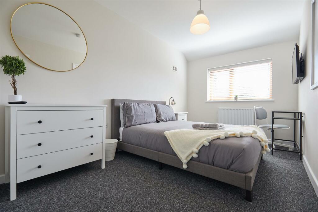 32 Sumpter Road 25.jpg