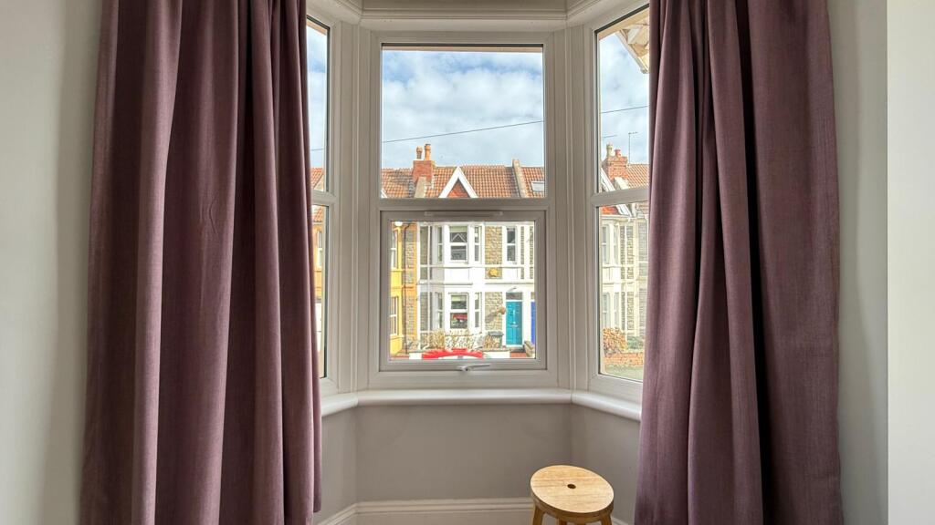 Bay window