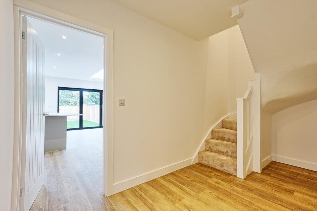 IMG_3118_19_20_ea...