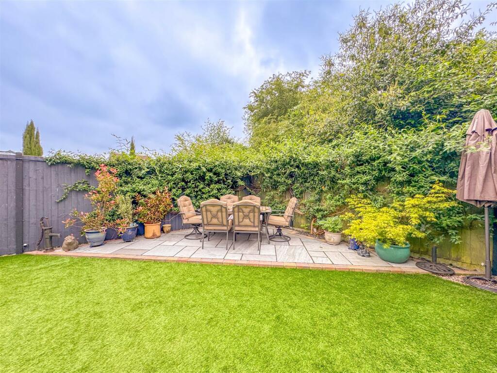 Wadebridge Drive - Image-40.jpg