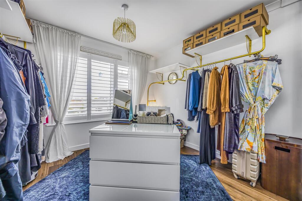 The Penthouse, 22 Bembridge Drive, Hayling Island-