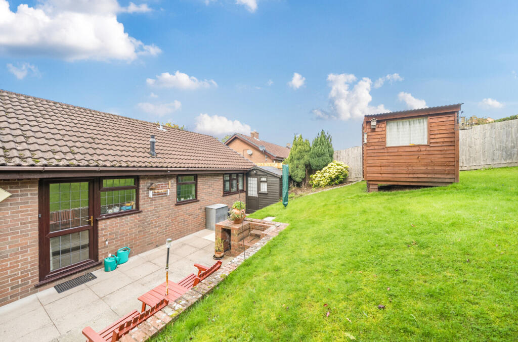 1357281-4-68d40a1...