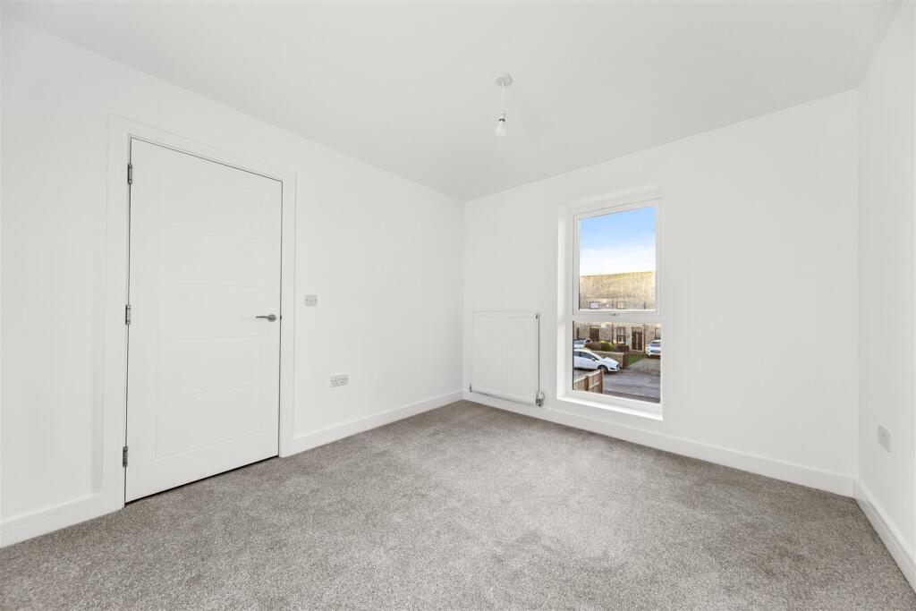 Transvaal Terrace bedroom 2.jpg