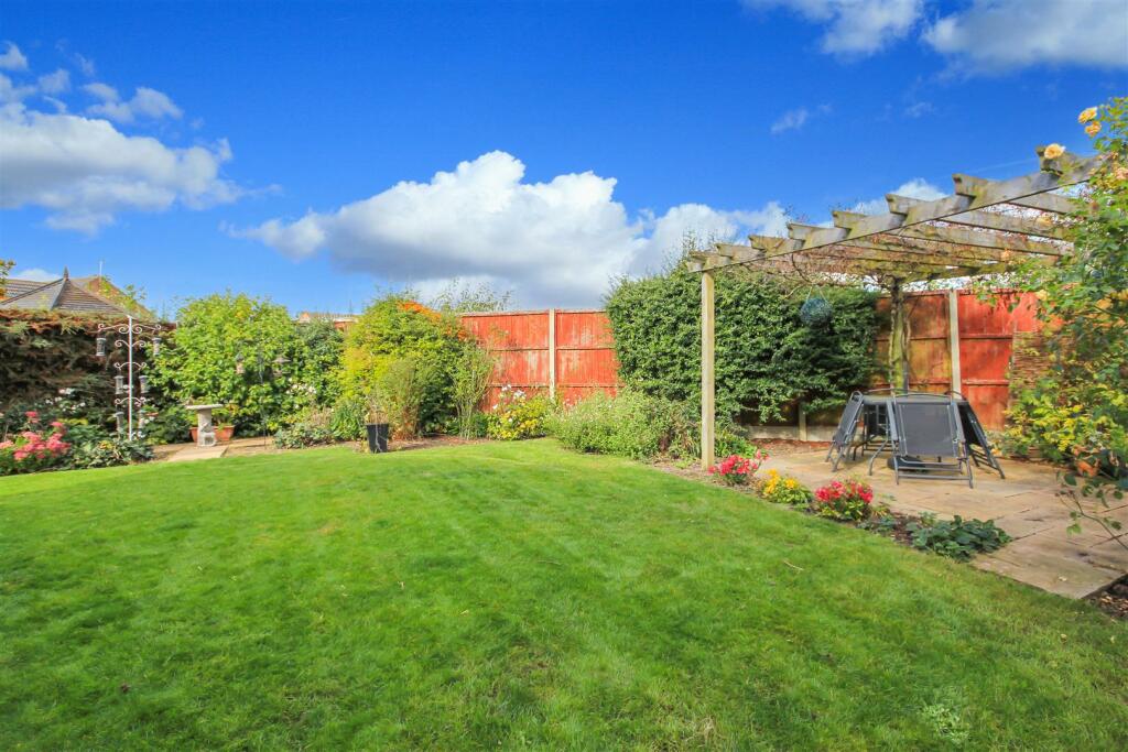 Garden1.JPG