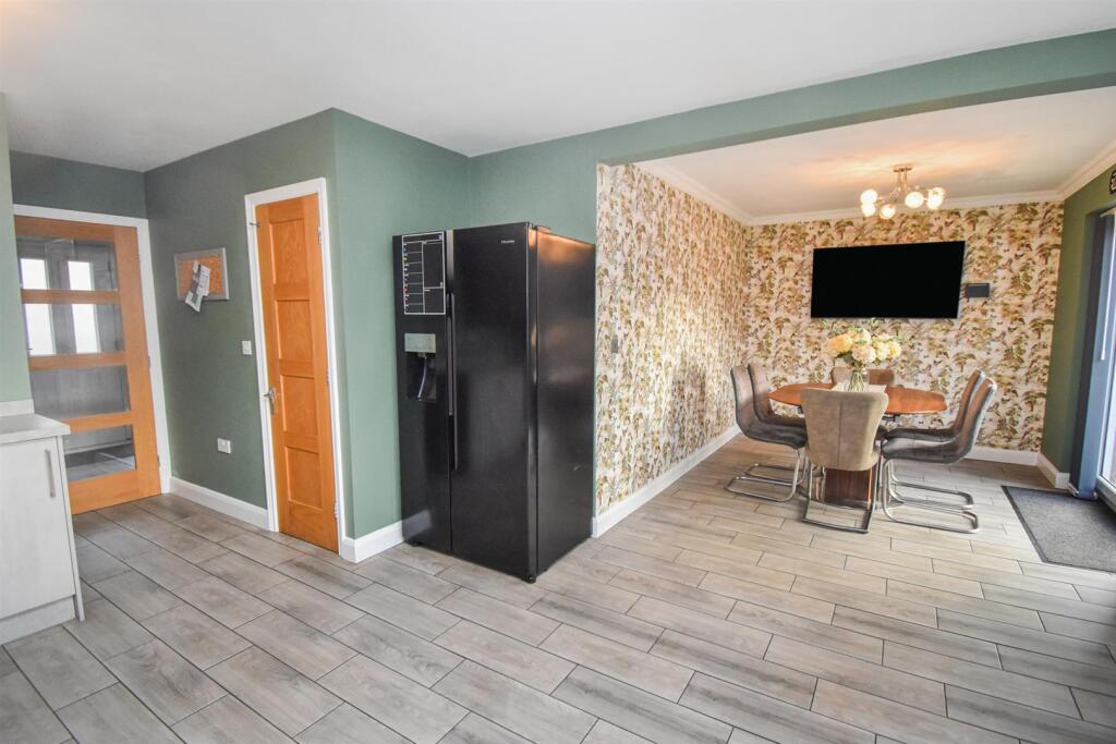 KITCHEN LIVING DINING