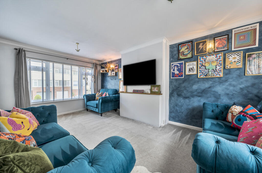 1362412-9-68e56ad...