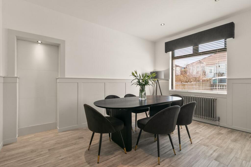 Dining Room/Bedroom