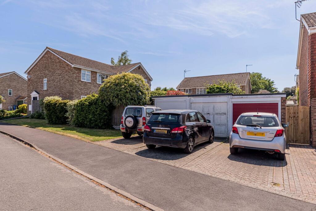 Garage and Parking (1)