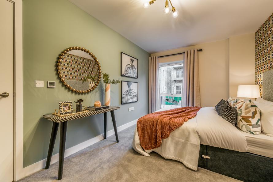 Plot B04 - Principal Bedroom 2 - The Franklin