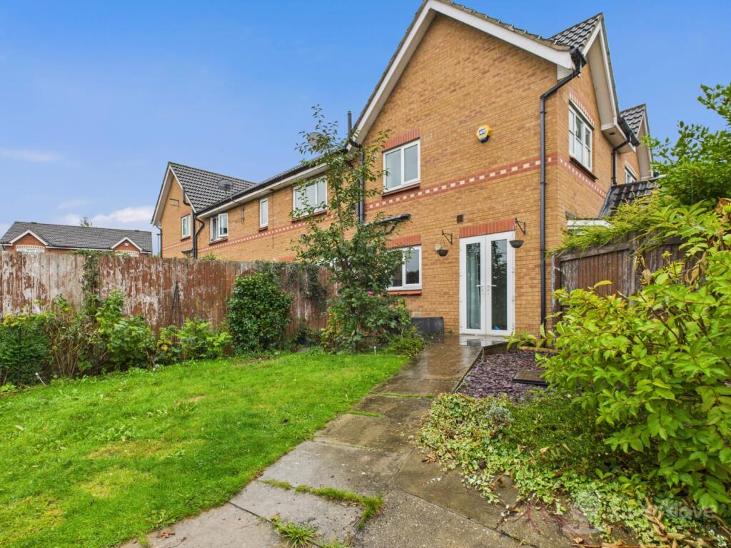 CAM04077G0-PR0054-STILL017