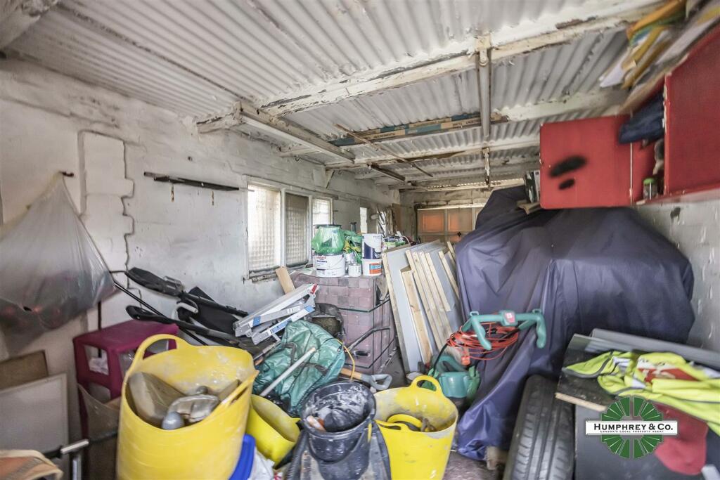 2   Overton Drive -011.jpg