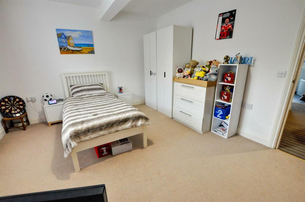 Bedroom 3.jpg