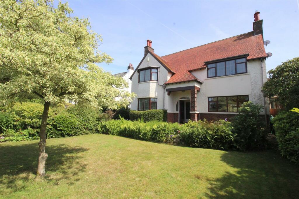 St Annes Road East, 202, front 2.JPG