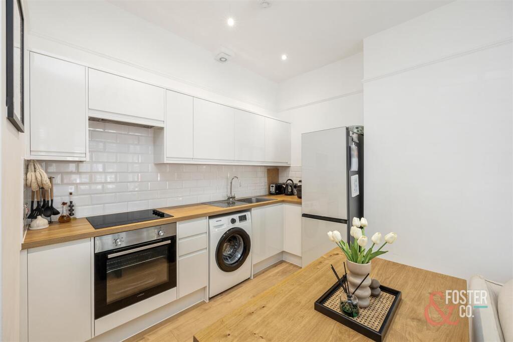 Somerhill Road 6, Flat 1-004.JPG