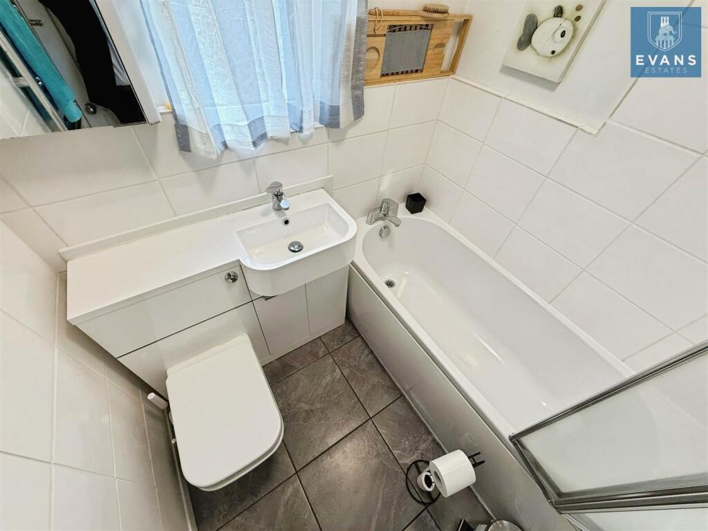 Refitted Family Bathroom