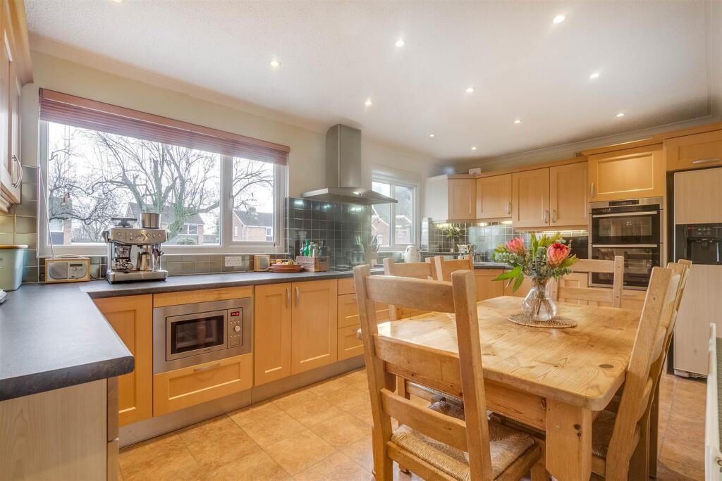 Brandles Road 13-9.jpg