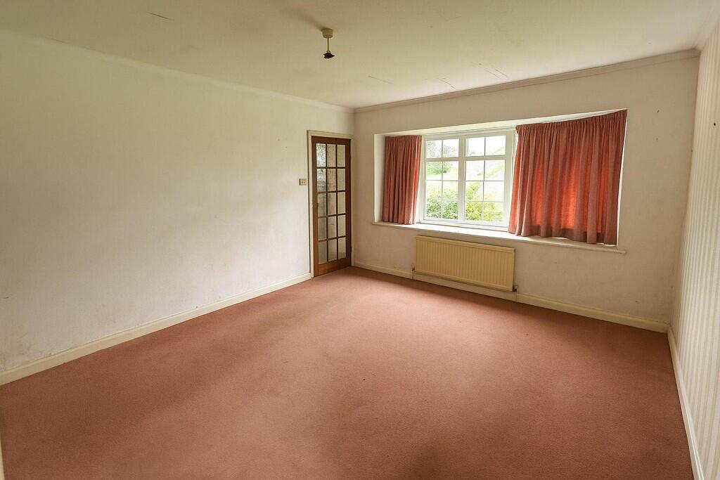 IMG-20251008-WA00...