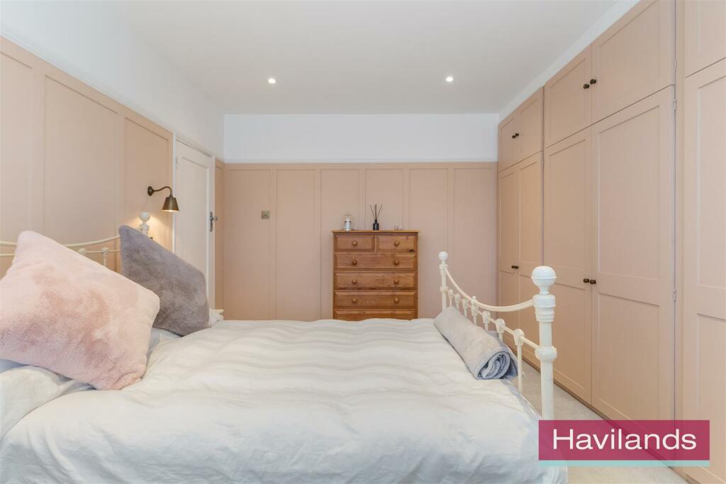 Halstead Road-18.jpg