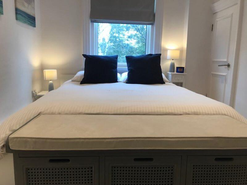 Bed 2