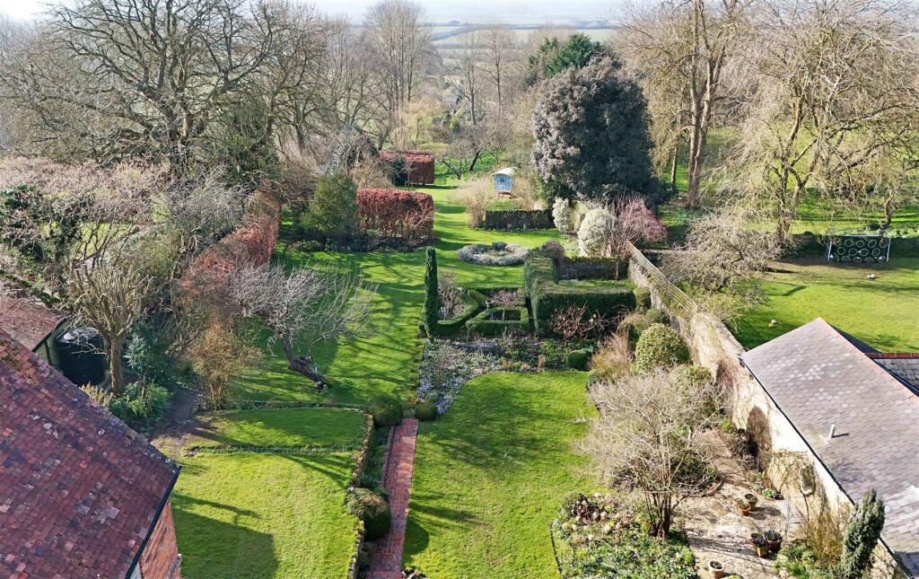 Drone Garden 1.jpg