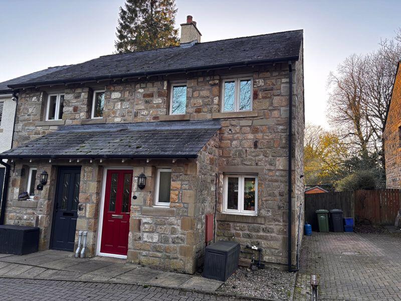 20 Maple Close