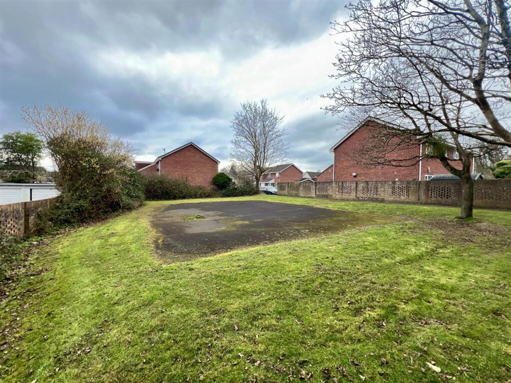 4 - Land for Auction, Nailsea, Bristol.JPEG