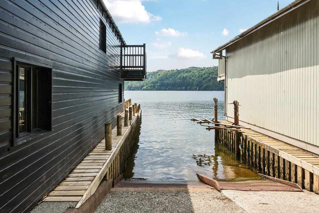 Launching slipway