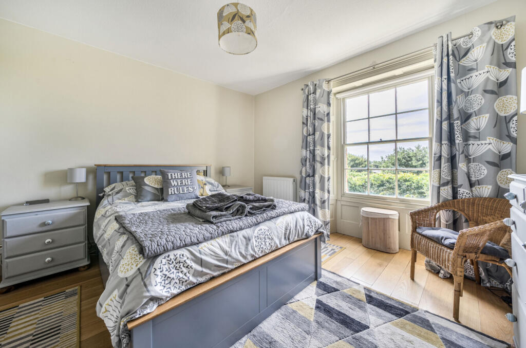 1316560-22-685e85...