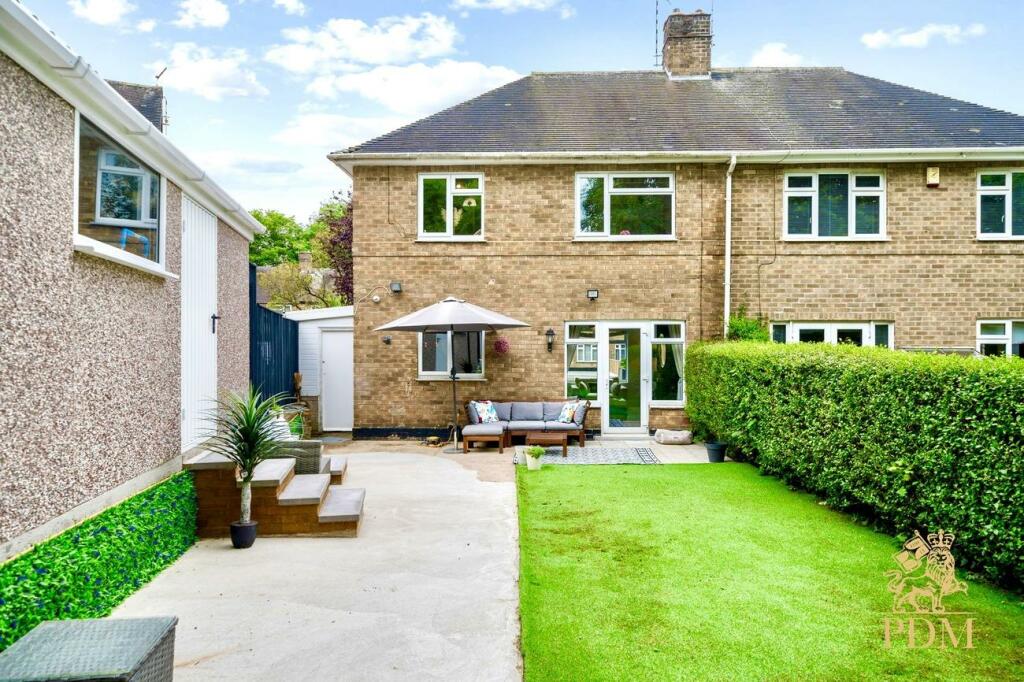 32 Fernwood Crescent Wollaton Nottingham NG8 2GF