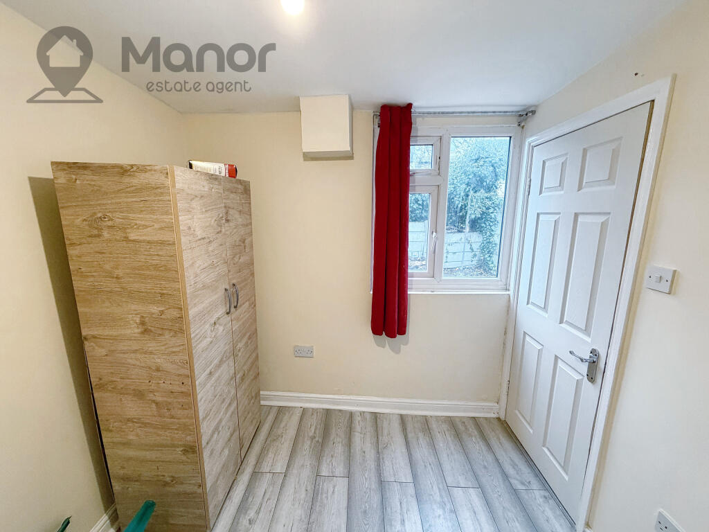 WhatsApp Image 2025-11-23 at 00.39.11 (5)