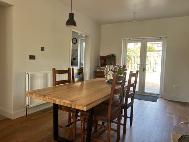 4. Dining room.jpg