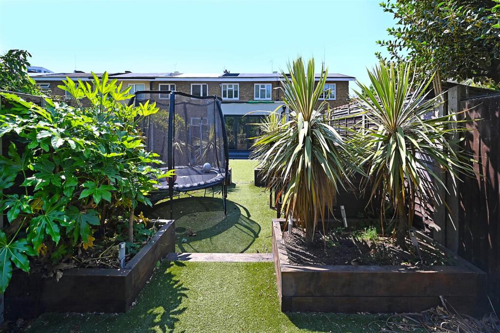 Carbis-Road (17).JPG