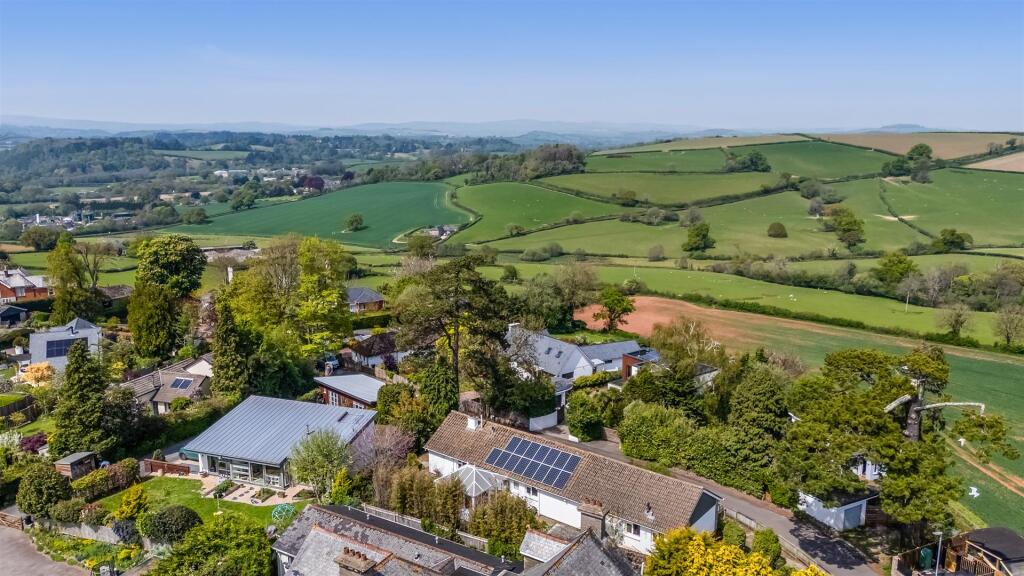 A04 - Jubilante, Totnes - 250501.jpg