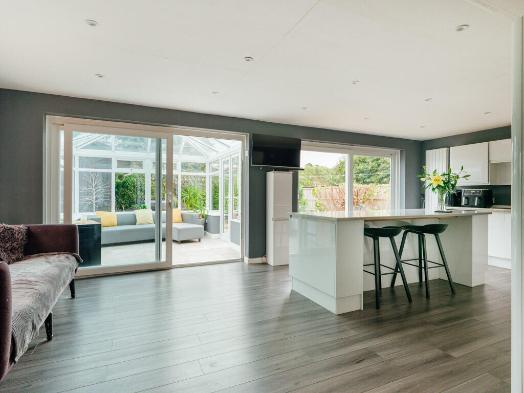 Kitchen / Breakfast Room